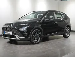 Svart Begagnad 2023 Hyundai Bayon Essential SUV | 179 800 kr (Marknadspris)