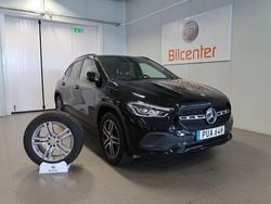 Svart Begagnad 2022 Mercedes GLA200 SUV | 389 900 kr (Marknadspris)