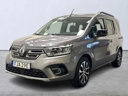 Grå Begagnad 2023 Renault Kangoo Minibuss | 359 000 kr (Bra pris)