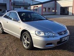 Ljusgrå Begagnad 2000 Honda Accord Sportkupé | 49 900 kr
