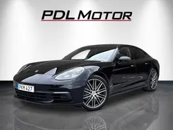 Mörkbrun Begagnad 2017 Porsche Panamera 4S Chrono Sedan | 679 000 kr (Marknadspris)