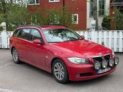 Röd Begagnad 2007 BMW 320 Advantage Kombi | 41 000 kr (Superpris)