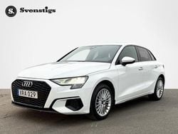 Vit Begagnad 2022 Audi A3 Sportback Advanced Plus Halvkombi | 269 000 kr (Marknadspris)