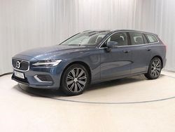 Mörkblå (mblå) Begagnad 2021 Volvo V60 Inscription Kombi | 299 800 kr (Bra pris)