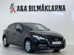 Svart Begagnad 2018 Mazda 3 Inclusive Halvkombi | 129 900 kr (Marknadspris)