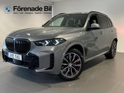 Grå Begagnad 2024 BMW X5 Comfort Edition SUV | 999 000 kr
