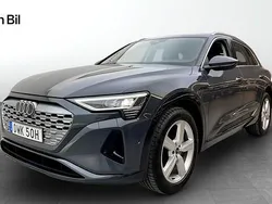 Magnetgrå Begagnad 2024 Audi Q8 e-tron Proline SUV | 579 000 kr (Bra pris)