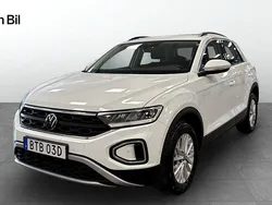 Vit Begagnad 2022 VW T-Roc Life SUV | 259 900 kr (Marknadspris)
