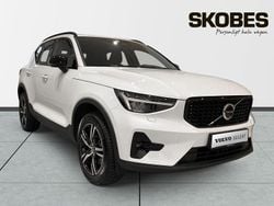 Vit Begagnad 2024 Volvo XC40 Plus SUV | 389 900 kr (Lite dyr)