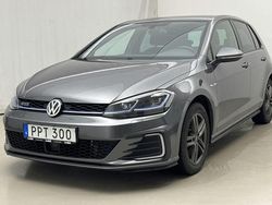 Mörkgrå Begagnad 2017 VW Golf VII GTE | 159 000 kr (Bra pris)