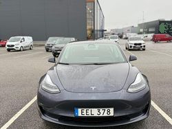 Begagnad 2021 Tesla Model 3 Performance Sedan | 290 000 kr (Marknadspris)