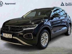 Svart Begagnad 2022 VW T-Roc SUV | 209 000 kr (Marknadspris)