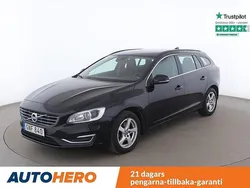 Svart Begagnad 2015 Volvo V60 Momentum Kombi | 153 000 kr (Marknadspris)