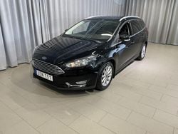 Svart Begagnad 2016 Ford Focus Kombi | 114 800 kr (Marknadspris)