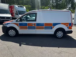 Vit Begagnad 2016 VW Caddy Maxi Minibuss | 85 700 kr (Lite dyr)