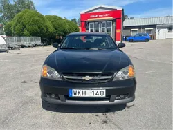 Svart Begagnad 2005 Chevrolet Evanda Sedan | 19 900 kr