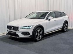 Vit Begagnad 2022 Volvo V60 CC Kombi | 339 900 kr (Lite dyr)