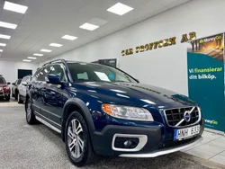 Blå Begagnad 2013 Volvo XC70 Momentum SUV | 119 900 kr (Marknadspris)
