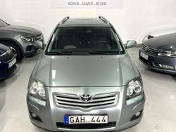 Grå Begagnad 2007 Toyota Avensis Kombi | 22 900 kr (Marknadspris)