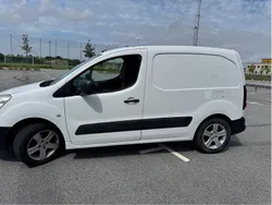 Vit Begagnad 2012 Peugeot Partner Minibuss | 42 500 kr (Marknadspris)