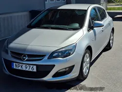 Grå Begagnad 2014 Opel Astra Enjoy Halvkombi | 99 900 kr (Bra pris)