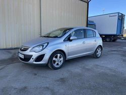 Grå Begagnad 2014 Opel Corsa Enjoy Halvkombi | 64 000 kr (Marknadspris)