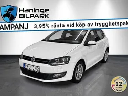 Vit Begagnad 2013 VW Polo Halvkombi | 79 500 kr (Marknadspris)