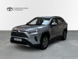 Silver Begagnad 2024 Toyota RAV4 Hybrid Active SUV | 409 900 kr (Marknadspris)