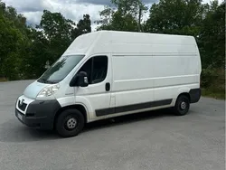Vit Begagnad 2007 Peugeot Boxer Van | 69 000 kr