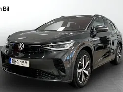 Mörkgrå (mangan grey metallic blac) Begagnad 2021 VW ID.4 GTX SUV | 349 900 kr (Marknadspris)