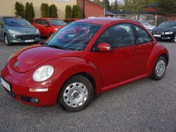Röd Begagnad 2006 VW Beetle Highline Halvkombi | 39 900 kr (Marknadspris)