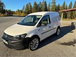 Vit Begagnad 2020 VW Caddy Minibuss | 229 000 kr (Bra pris)