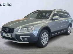 Silver Begagnad 2015 Volvo XC70 Momentum SUV | 235 000 kr (Marknadspris)