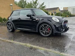 Svart Begagnad 2016 Mini John Cooper Works Halvkombi | 180 000 kr (Superpris)