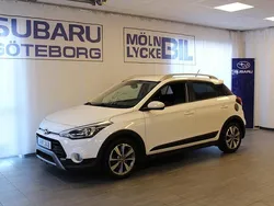 Vit Begagnad 2016 Hyundai i20 Active Kombi | 114 900 kr (Dyr)
