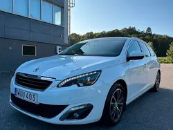 Vit Begagnad 2015 Peugeot 308 Allure Kombi | 79 000 kr (Bra pris)
