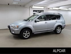 Silver Begagnad 2010 Mitsubishi Outlander SUV | 49 900 kr (Bra pris)