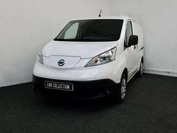 Vit Begagnad 2015 Nissan e-NV200 Van | 79 900 kr (Marknadspris)