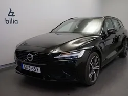 Svart Begagnad 2022 Volvo V60 R-Design Kombi | 399 500 kr (Marknadspris)