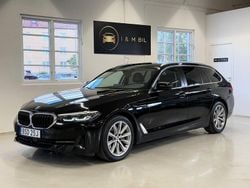 Svart Begagnad 2021 BMW 520 Kombi | 279 900 kr (Marknadspris)