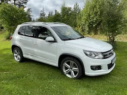 Vit Begagnad 2016 VW Tiguan R-line SUV | 165 000 kr (Bra pris)