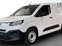 Vit (white) Ny 2025 Fiat Doblò Minibuss | 328 625 kr (Marknadspris)