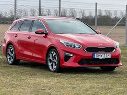 Röd Begagnad 2019 Kia Ceed Sportswagon Kombi | 174 900 kr (Marknadspris)