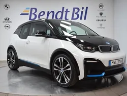 Svart Begagnad 2022 BMW i3 Comfort Edition Halvkombi | 229 500 kr (Bra pris)