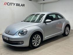 Silver Begagnad 2011 VW Beetle Halvkombi | 99 900 kr (Lite dyr)
