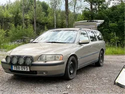 Brun Begagnad 2002 Volvo V70 Kombi | 13 000 kr (Superpris)