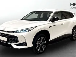 Vit (white) Ny 2024 MG HS Luxury SUV | 439 990 kr (Marknadspris)