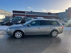 Grå Begagnad 2004 Audi A6 Comfort Kombi | 29 826 kr