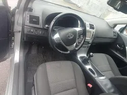 Grå Begagnad 2012 Toyota Avensis Business Edition Kombi | 62 900 kr (Marknadspris)