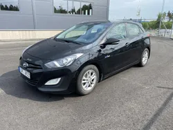 Svart Begagnad 2014 Hyundai i30 Halvkombi | 46 000 kr (Bra pris)